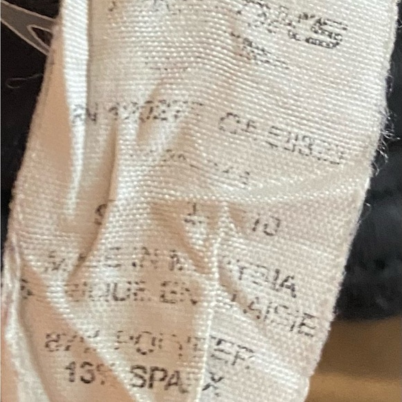 Brooks Capri Tights Women's Black Size Small Running Yoga Waistband Pocket Capri - Picture 8 of 9